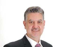 العميل Mohamed Abaza