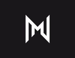 العميل M RE