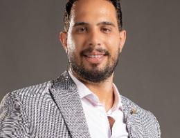 العميل Ahmed Younis