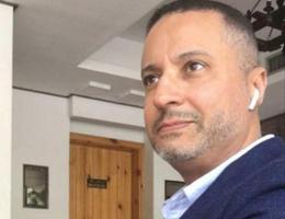 العميل hani aldarderi