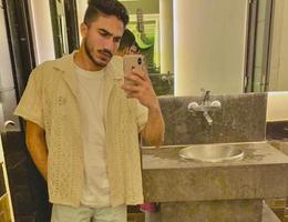 العميل Omar Yehia