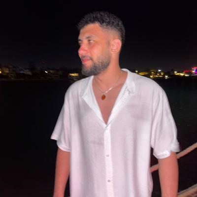 العميل Salah Safi