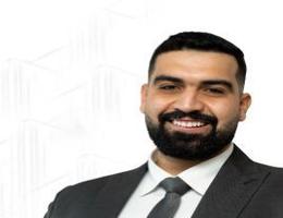 العميل Michael Emil