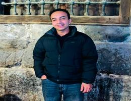 العميل Ahmed  Dawood