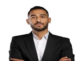 العميل Hussien Khalil