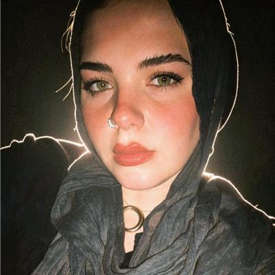 العميل Hajar Alnawary