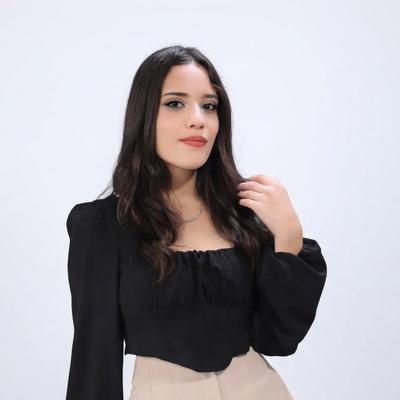 Agent Esraa reda