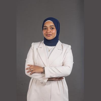 العميل Menna Badr