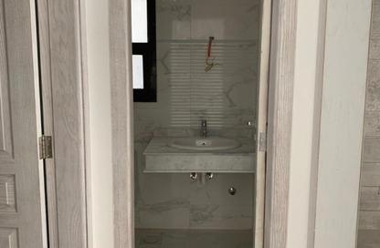 Apartment - 3 Bedrooms - 3 Bathrooms for sale in Eastown - 5th Settlement Compounds - The 5th Settlement - New Cairo City - Cairo