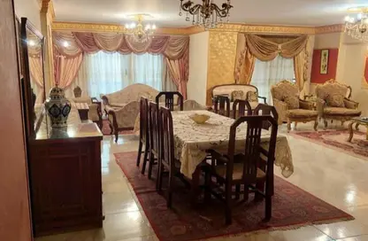 Apartment - 3 Bedrooms - 2 Bathrooms for sale in Hassan Ma'moon St. - 6th Zone - Nasr City - Cairo