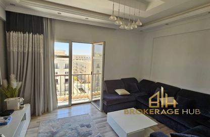 Apartment - 2 Bedrooms - 2 Bathrooms for sale in Garden Residence - Hyde Park - New Cairo City - Cairo