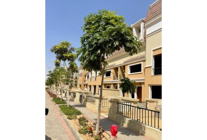 102069553 - Property Image 2