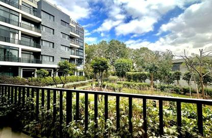Apartment - 2 - 2 for sale in Village West - Sheikh Zayed Compounds - Sheikh Zayed City - Giza