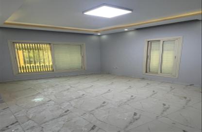 Apartment - 3 Bedrooms - 2 Bathrooms for rent in Al Gezira St. - South Investors Area - New Cairo City - Cairo