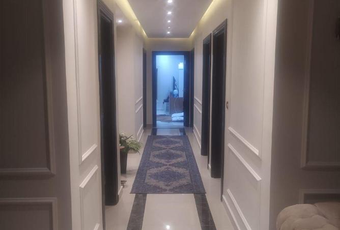 2OibrLnUqzg - Property Image 3