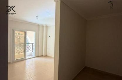 Apartment - 2 Bedrooms - 2 Bathrooms for sale in Vee Sawari - Waterfront - Sawary - Alexandria Compounds - Alexandria