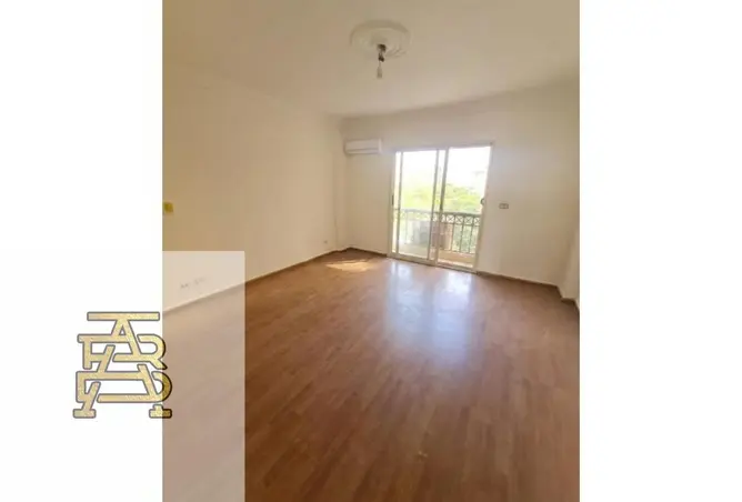 105440192 - Property Image 3
