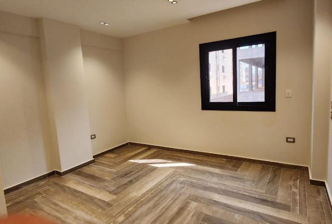 81824851 - Property Image 2