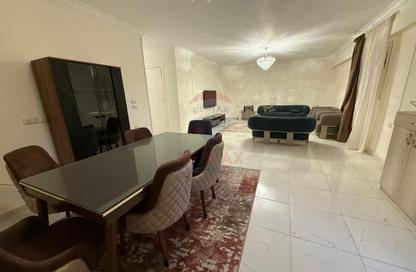 Apartment - 3 Bedrooms - 2 Bathrooms for rent in Green Residence 2 - 8th District - Sheikh Zayed City - Giza