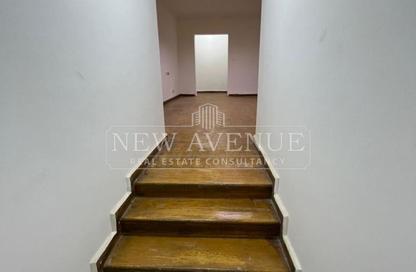 Office Space - Studio - 1 Bathroom for rent in Zahraa Al Maadi St. - Degla - Hay El Maadi - Cairo