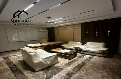 Office Space - 4 Bedrooms - 2 Bathrooms for rent in Salah Salem St. - Roxy - Heliopolis - Masr El Gedida - Cairo