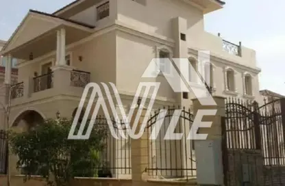 Villa - 5 Bedrooms - 6 Bathrooms for sale in Maxim - The 1st Settlement - New Cairo City - Cairo