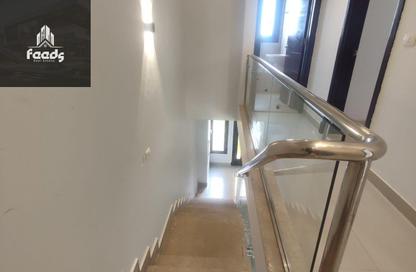 Villa - 2 Bedrooms - 3 Bathrooms for sale in Hyde Park - New Cairo City - Cairo