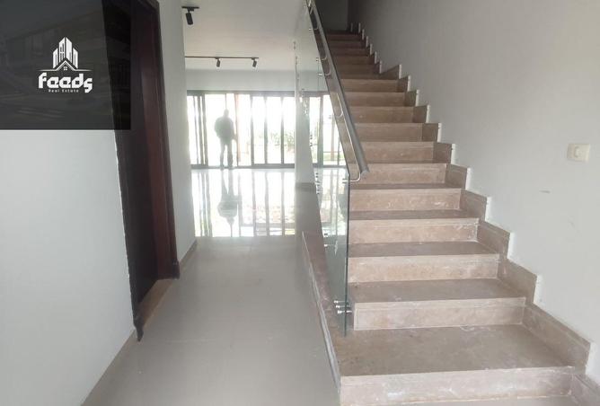 54499377 - صورة العقار 2