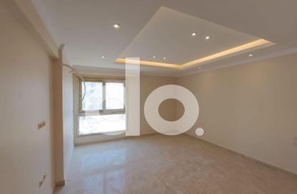 Apartment - 3 Bedrooms - 3 Bathrooms for sale in Mountain View iCity - 5th Settlement Compounds - The 5th Settlement - New Cairo City - Cairo
