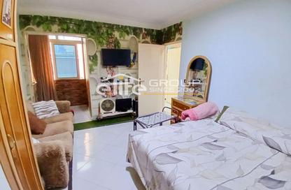 Apartment - 3 Bedrooms - 1 Bathroom for sale in Sidi Gaber - Hay Sharq - Alexandria