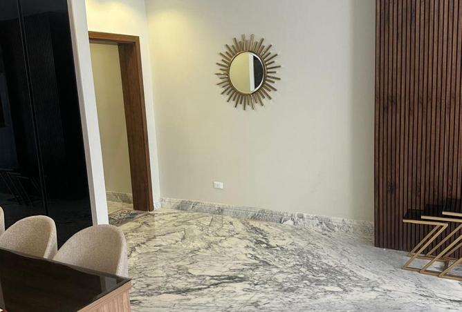 102905617 - Property Image 2