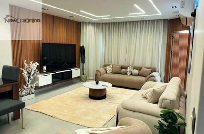 Apartment - 3 - 2 for sale in Cornish El Nile St. - Maadi - Hay El Maadi - Cairo