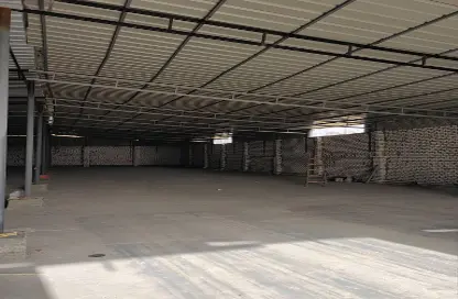 مخزن - استوديو - 1 حمام للايجار في مدينة العاشر من رمضان - الشرقية