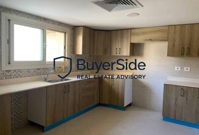99728627 - Property Image 2