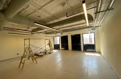 مساحات مكتبية - 3 غرف نوم - 1 حمام للايجار في ميفيدا - كمبوندات التجمع الخامس - التجمع الخامس - مدينة القاهرة الجديدة - القاهرة