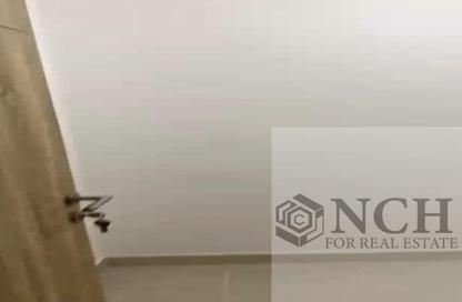 شقة - 3 غرف نوم - 3 حمامات للايجار في مون ريزيدنس - فيفث سكوير - التجمع الخامس - مدينة القاهرة الجديدة - القاهرة