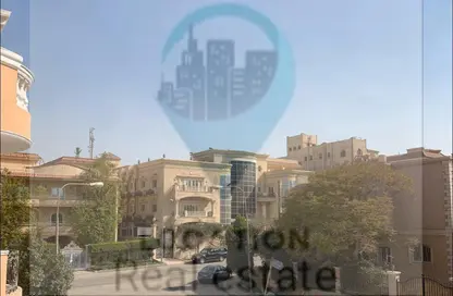 شقة - 3 غرف نوم - 2 حمامات للبيع في الحي السابع - مدينة العبور - القليوبية