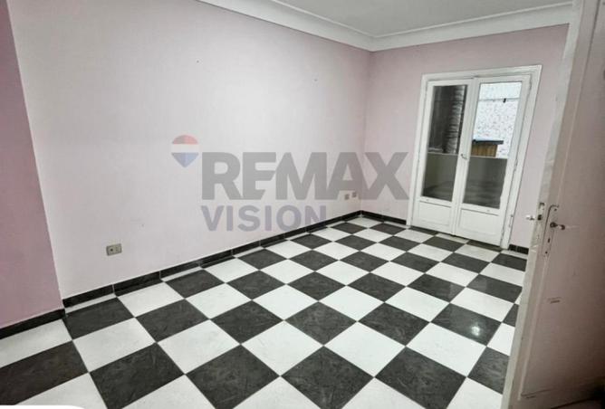 8585590 - Property Image 3