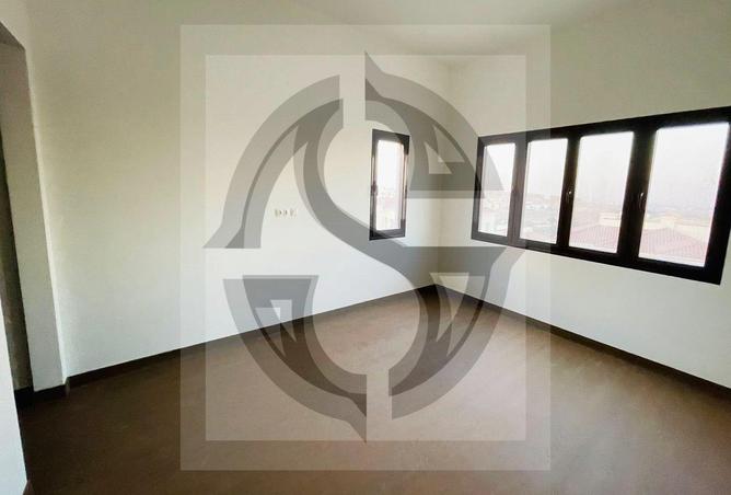 8446426 - Property Image 2