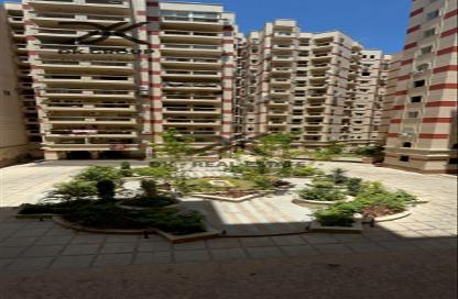 شقة - 3 - 3 للبيع في شارع مدرسة الريادة - سموحة - حي شرق - الاسكندرية