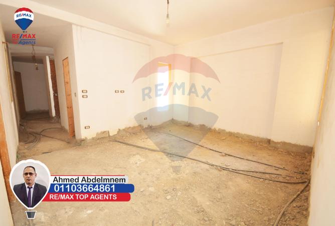 4977589 - Property Image 2