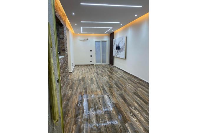 6956125 - Property Main Image