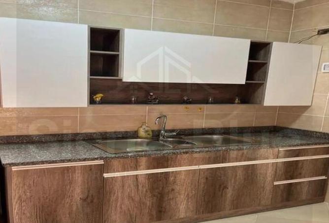 8061180 - Property Image 3