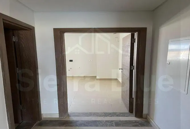 6872316 - Property Image 3