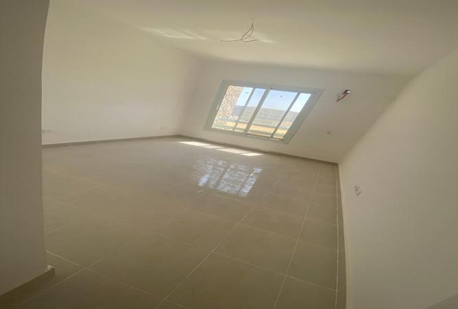 72436312 - صورة العقار 2