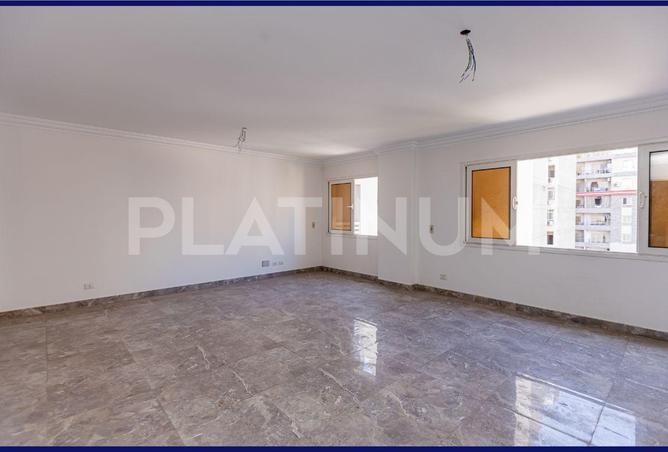 70628507 - Property Image 3