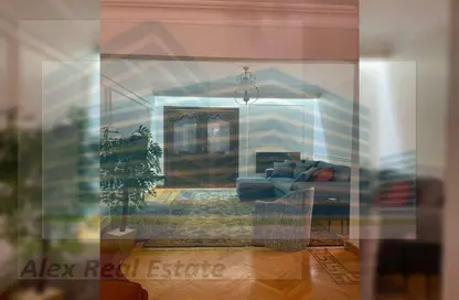 Apartment - 3 Bedrooms - 2 Bathrooms for rent in Khaleel Basha St. - Kafr Abdo - Roushdy - Hay Sharq - Alexandria