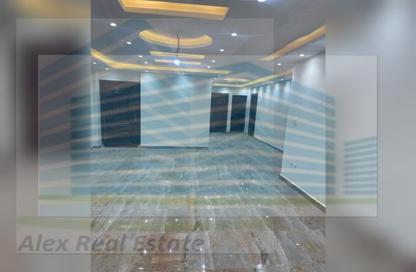 Apartment - 3 Bedrooms - 2 Bathrooms for rent in Gleim Square - Glim - Hay Sharq - Alexandria