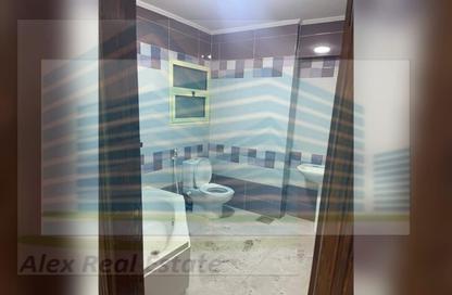 Apartment - 3 Bedrooms - 2 Bathrooms for rent in Gleim Square - Glim - Hay Sharq - Alexandria