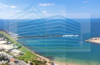 Apartment - 2 Bedrooms - 1 Bathroom for rent in Al Ghardaqah St. - San Stefano - Hay Sharq - Alexandria